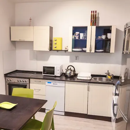 Spacious Elite House In Heart Of דירה *